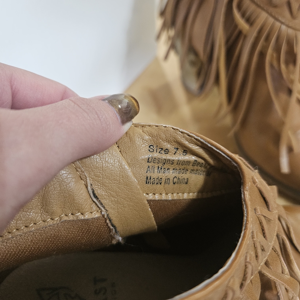 BEAST FASHION Tan Fringe Ankle Booties - Picture 3 of 8